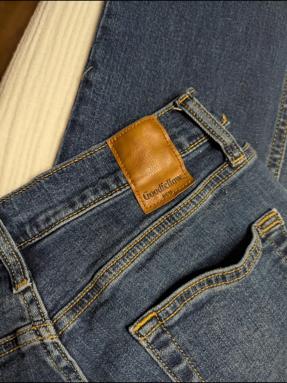 Goodfellow & Co Men’s Dark Blue Relaxed Jeans